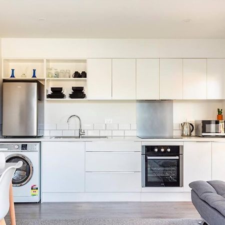 Cosy Coudret Flat Apartment Cromwell Exterior photo