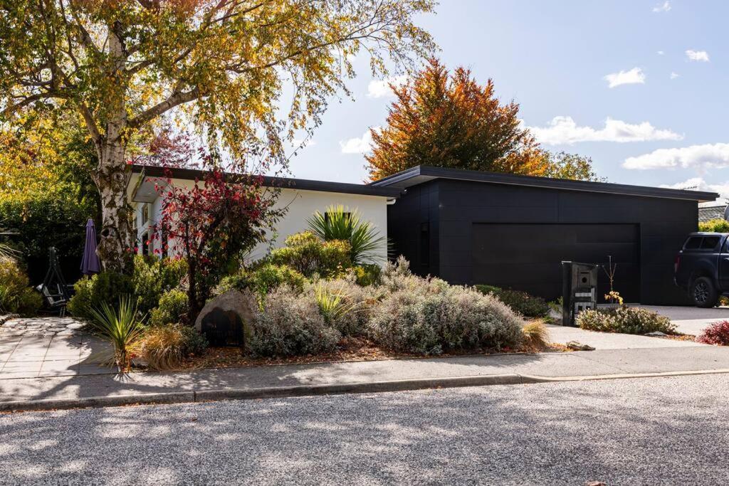 Cosy Coudret Flat Apartment Cromwell Exterior photo